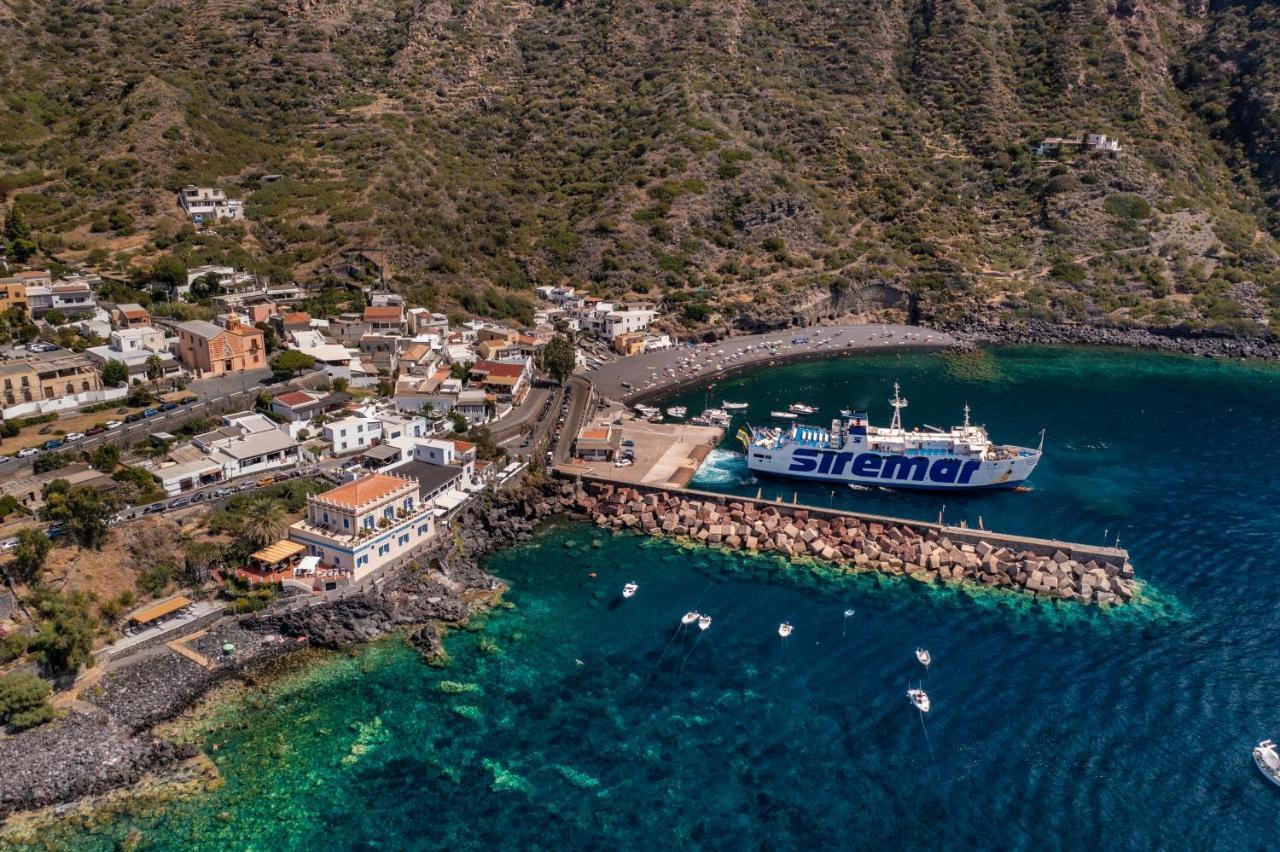Hotel L'Ariana Isole Eolie - Una Esperienze Leni Exterior foto